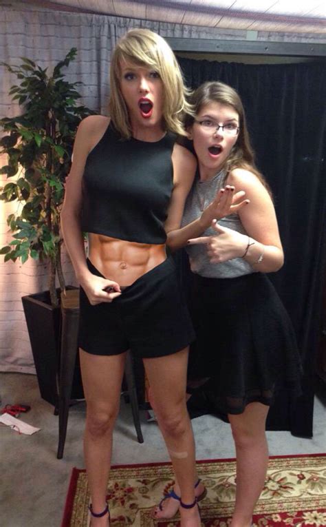 Taylor Swift S Once Elusive Belly Button Inspires Photoshop Battle On