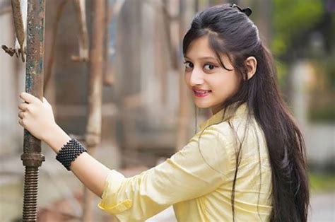Puja Cheery Roy Bangladeshi Model And Film Actress ~ Lovely Girls Photo