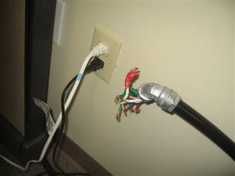 cubicle electrical wiring