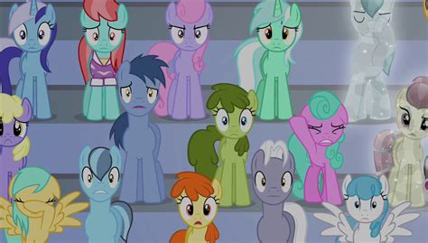 image crowd shocked  spikes singing  sepng   pony friendship  magic wiki