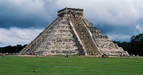 Teen Discovers Mayan City Ancient Star Maps