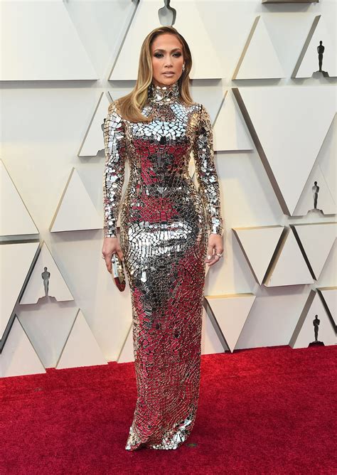 Jennifer Lopez Wore A Silver Mirror Dress To The Oscars Business Insider
