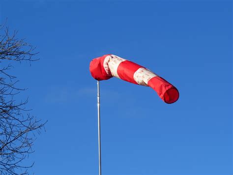 wind direction indicator  wind air bag