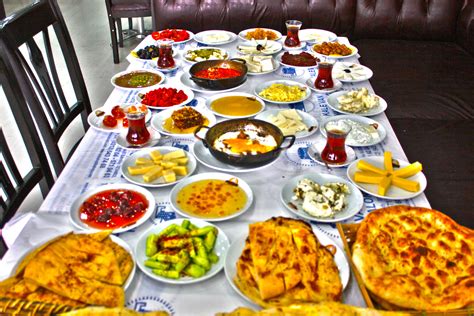 oye  verdades reales   sabias antes sobre turkish breakfast turk kahvaltisi  hurry