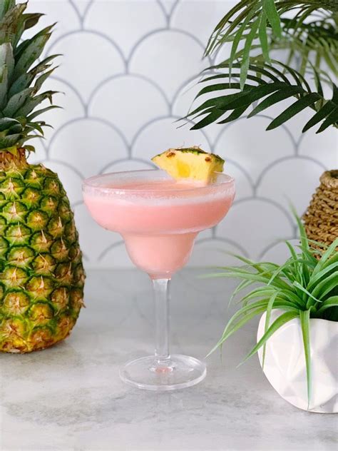 Chi Chi Cocktail Recipe The Best Tropical Frozen Beach Drink We Re