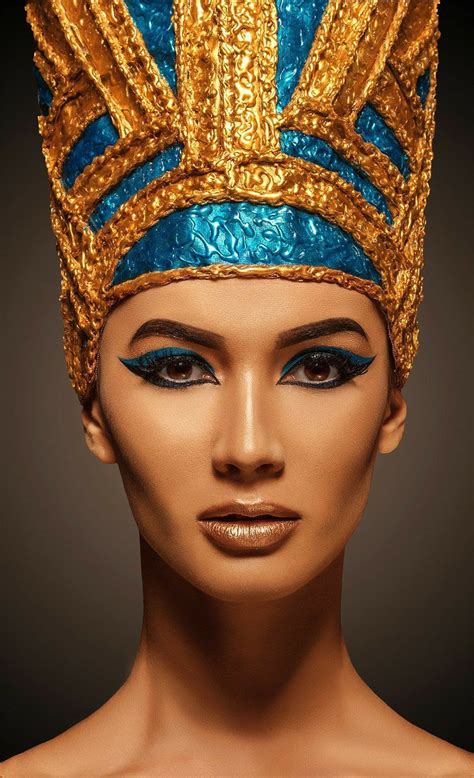 pin by tomasa rodriguez on tomyy egyptian eye makeup egyptian makeup