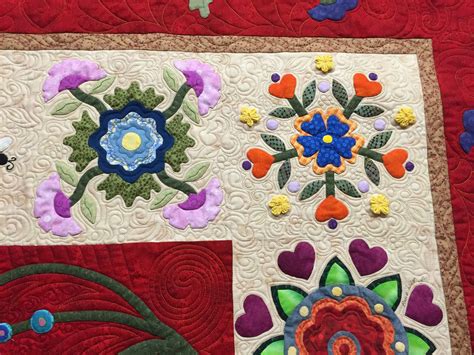 quilting hand appliqued quilts