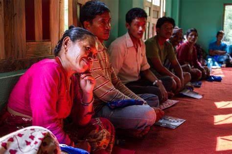 nepal earthquake survivors are falling prey to human