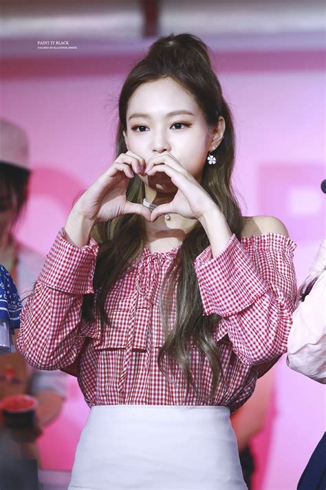 Pin By Lulamulala On Blackpink Jennie Blackpink Fashion