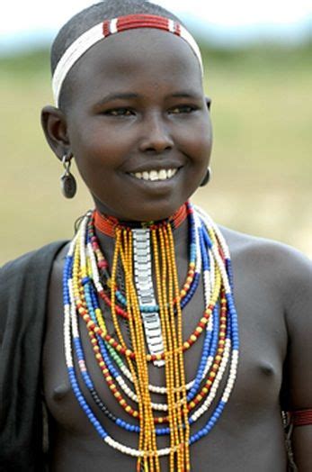 Africa Arbore Woman From Ethiopia Counting To Africa