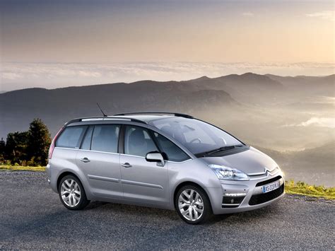 car  pictures car photo gallery citroen  grand picasso  photo