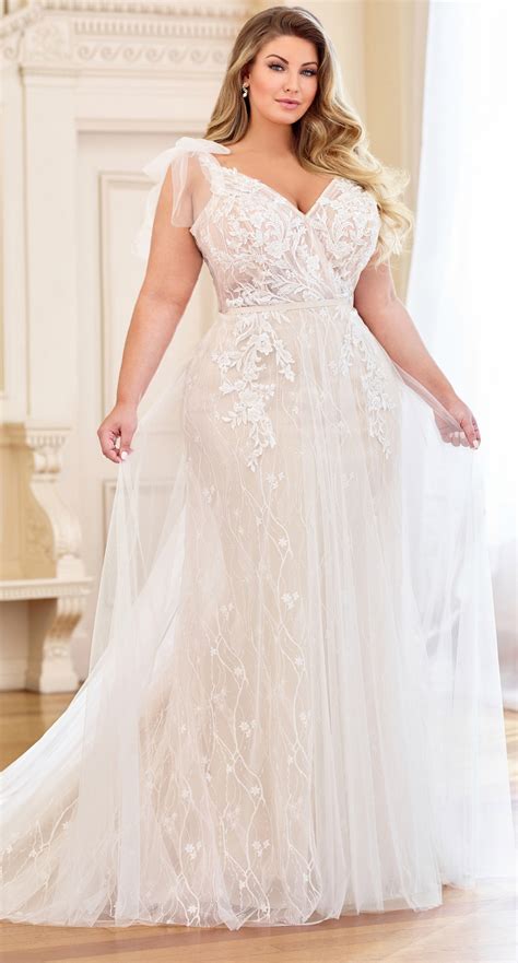 12 gorgeous plus size wedding dresses for the curvy bride find my dress