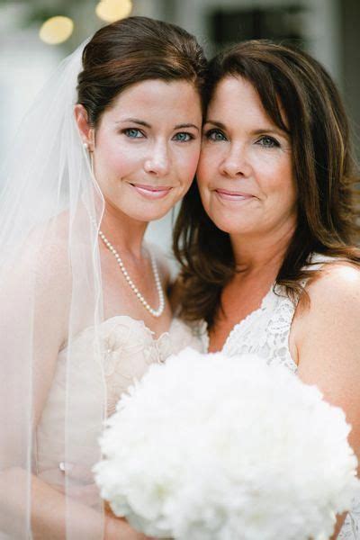 This Mother Daughter Duo Flash The Same Subtle But Glowing Smile Photo