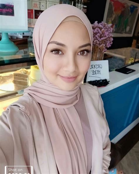 neelofa neelofa hijab lofa abaya fashion muslim fashion modest fashion style hijab hijab