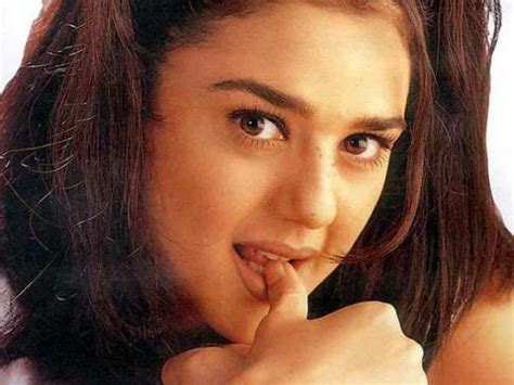 Preity Zinta Beautiful Bollywood Actress Pictures Photos Wallpaper And