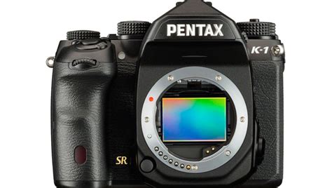 pentax announces  entry   full frame market