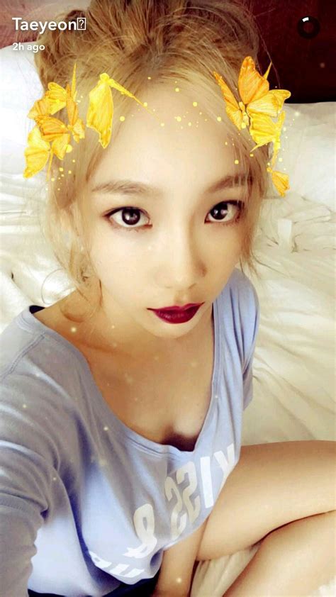 Pin By S♡ne On Selfie Inspo Snsd Taeyeon Taeyeon Snsd
