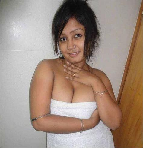 desi indian mall bhabhi aunty nude sex photos and wallpapers