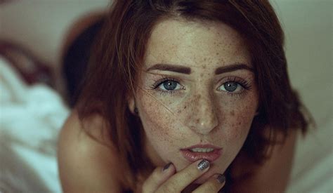 Women Model André Josselin Brunette Freckles Blue Eyes Face