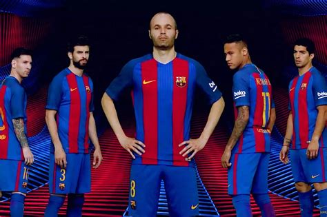 fc barcelona home kit     season mirror