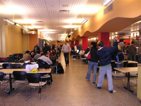 filecafeteria  ecole polytechnique de montrealjpg