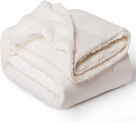 bedsure cream sherpa throw blanket  white plush throw blanket fuzzy soft blanket microfiber
