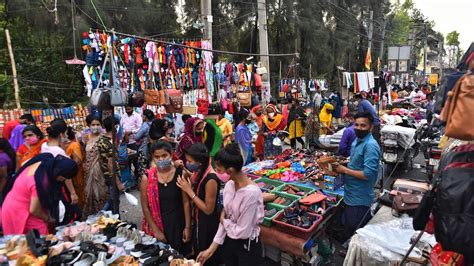weekly markets    delhi   covid riders latest news