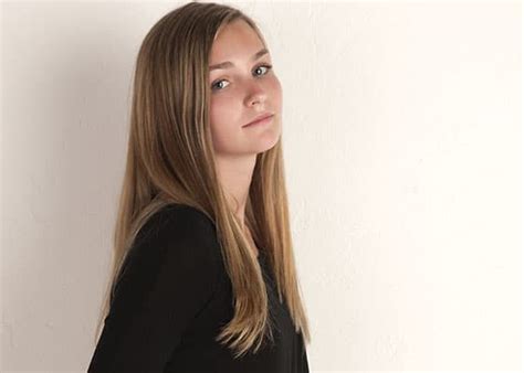 teen model photographer modeling portfolios by laurens antoine