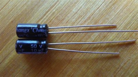 pcs uf  electrolytic capacitor