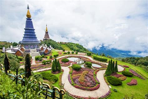 Temples Galore In Thailand Chiang Mai Drift Travel