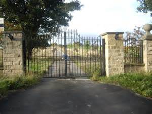 locked wrought iron gates  sandy  stanley howe geograph britain  ireland