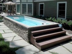 great    courtyard swimming pool design