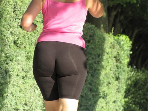 fat pawg ass in spandex 4 pics