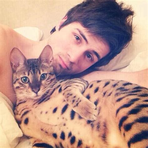 anthony padilla and pip this picture is seriously the cutest thing ever youtubers