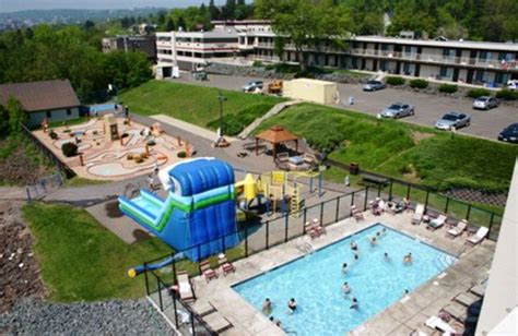 edgewater hotel waterpark duluth mn resort reviews