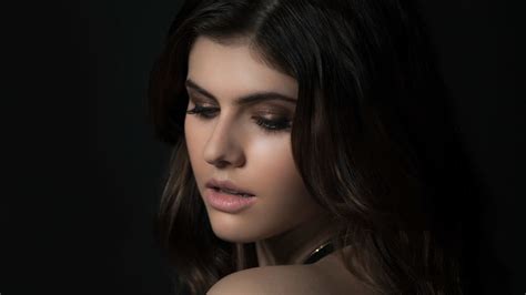 Alexandra Daddario 2019 New Hd Celebrities 4k Wallpapers