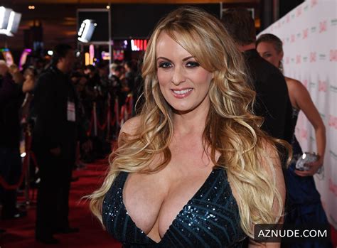 Stormy Daniels Sexy At The 2018 Avn Awards At The Hard