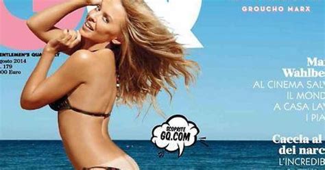 Kylie Minogue Dons Bikini And Flashes Her Bum In Photo Shoot For Gq