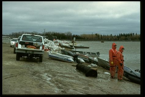 1997 flood mouth of the floodway south end military personnel