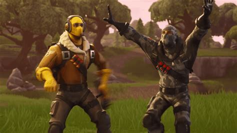 new fortnite hotfix update deployed following major server outtages
