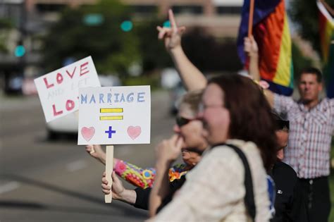 Idaho Gay Marriage Supporters Rally At Courthouse