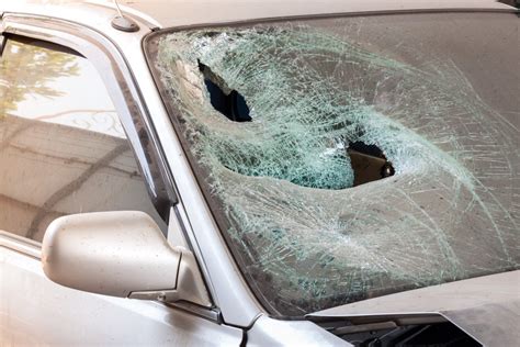 chip  crack   windscreen driving tests resources