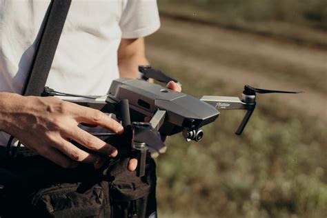pourquoi les drones dji sont apprecies des professionnels de la video planete geek