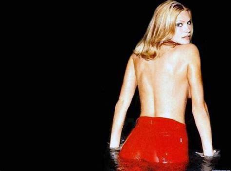 Natasha Henstridge Nude In Explicit Sex Scenes Scandal