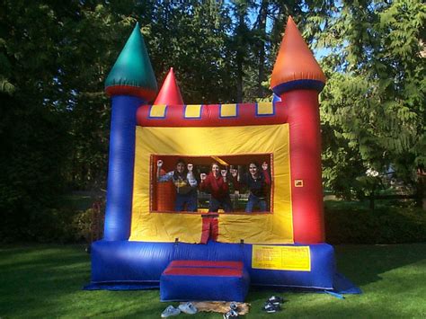 vancouver bouncy castle rentals inflatable rentals houle games