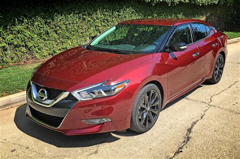 2017 Nissan Maxima SR One Week With | Automobile Magazine