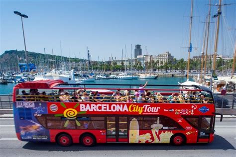 recorrido en autobus turistico en barcelona leonardum barcelona