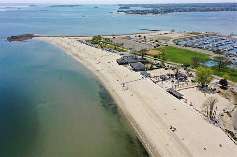 westports compo beach longshore golf  reopen