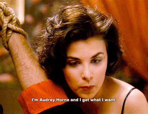 audrey horne badass find and share on giphy