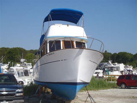 marine trader  sedan boat  sale  usa